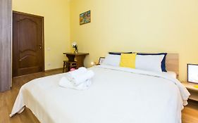 Modern 2Br Apartment In Central Lviv
